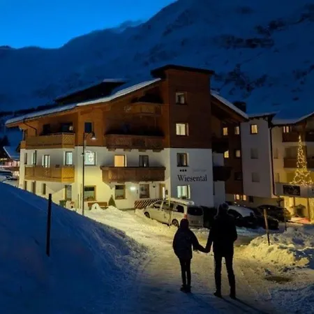 Garni-Hotel Wiesental-2